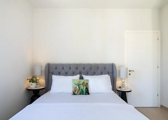 Sofias & Rolandos Luxury * Perama