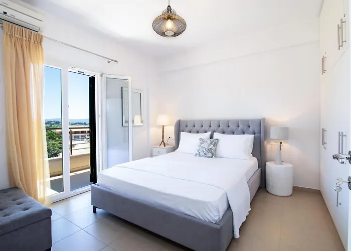 Sofias & Rolandos Luxury