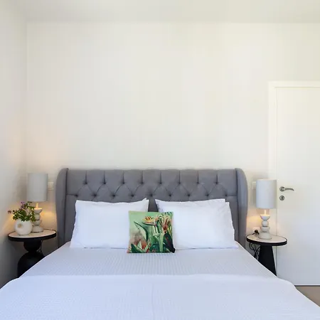 Sofias & Rolandos Luxury * Perama (Corfu)