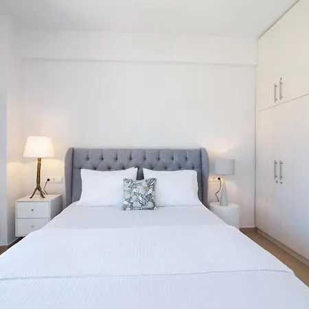 شقة Sofias & Rolandos Luxury بيراما