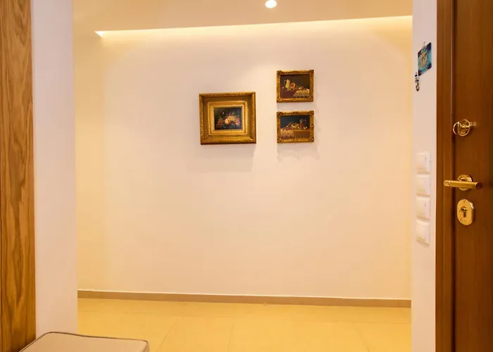 Sofias & Rolandos Luxury * Perama (Corfu)