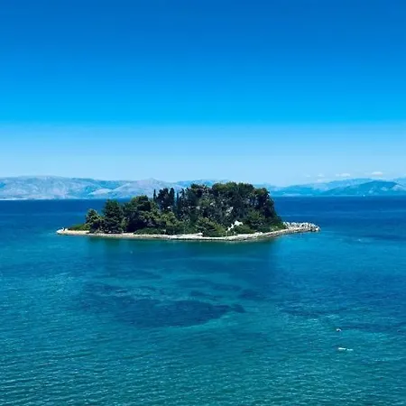 Sofias & Rolandos Luxury *