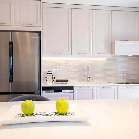 Sofias & Rolandos Luxury *