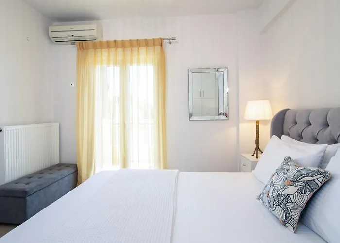 Sofias & Rolandos Luxury